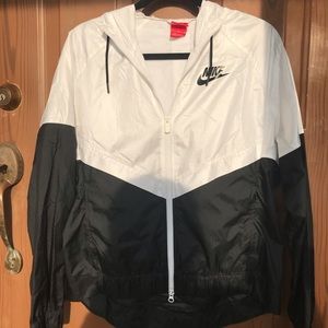 Nike Hooded Zip up Windbreaker